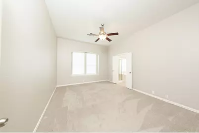 5539 Jay Thrush Drive, Richmond, TX 77407 - Photo 13