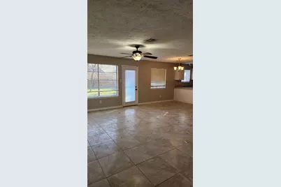 9908 Thrush Street, La Porte, TX 77571 - Photo 7