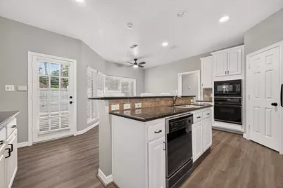 14303 Reissen Lane, Houston, TX 77069 - Photo 23