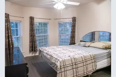 14503 Heagans Court, Sugar Land, TX 77498 - Photo 11