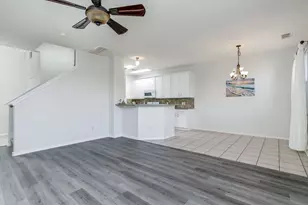 63 Summer Haze Cir, The Woodlands, TX 77382 - Photo 5