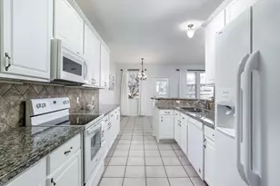 63 Summer Haze Cir, The Woodlands, TX 77382 - Photo 7