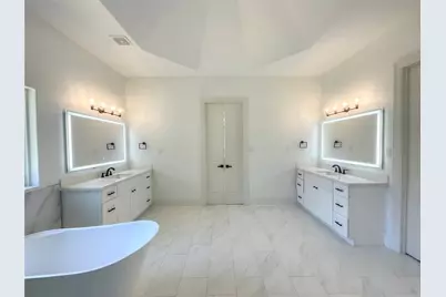 12326 Leather Saddle Court, Houston, TX 77044 - Photo 29