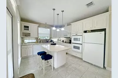 2903 Creekside Drive, Brenham, TX 77833 - Photo 9