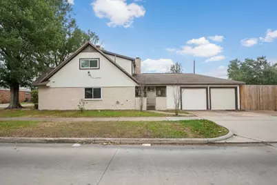 2007 S Rayburn Court, Pasadena, TX 77502 - Photo 3