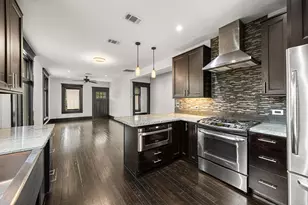 1115 Adele St, Houston, TX 77009 - Photo 3