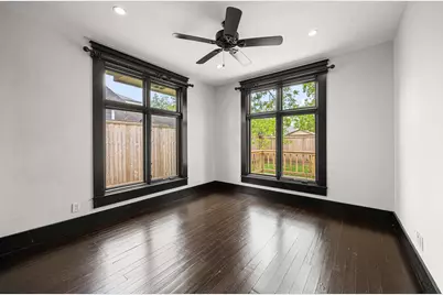 1115 Adele Street, Houston, TX 77009 - Photo 9