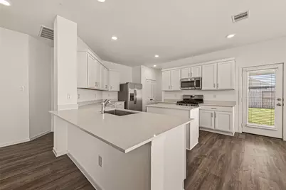 7910 Eagle Creek Lane, Richmond, TX 77469 - Photo 9