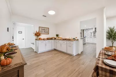 312 S 15th Street, La Porte, TX 77571 - Photo 5