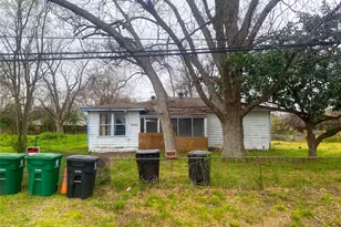 7525 Charlie St, Houston, TX 77088 - Photo 3