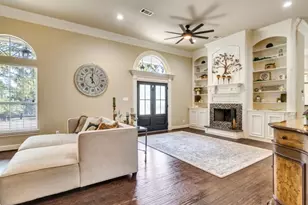 14131 Lakepoint Dr, Willis, TX 77318 - Photo 5