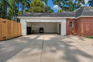 14131 Lakepoint Dr, Willis, TX 77318 - Photo 41