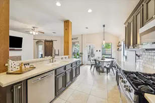 28011 Noah Ridge Ct, Spring, TX 77386 - Photo 17