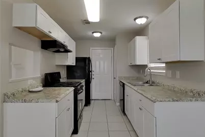 3446 Edgecreek Drive, Houston, TX 77066 - Photo 5