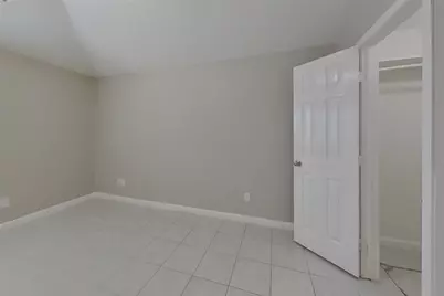 3446 Edgecreek Drive, Houston, TX 77066 - Photo 7