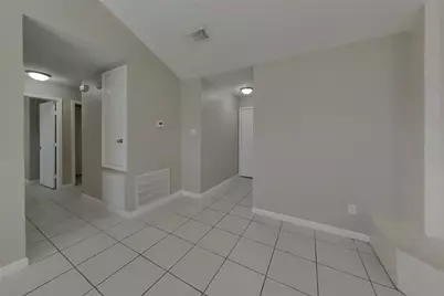3446 Edgecreek Drive, Houston, TX 77066 - Photo 3