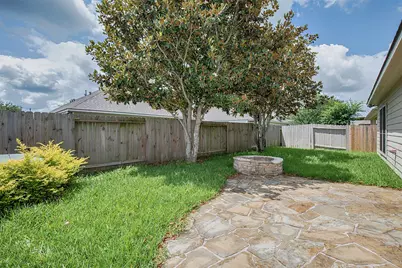 2747 Villa Bella Court, League City, TX 77573 - Photo 31