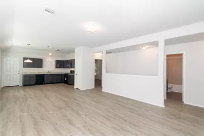 8622 Wilkins Oaks Drive, Houston, TX 77028 - Photo 5