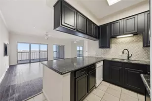 351 Lakeside Ln, Houston, TX 77058 - Photo 11