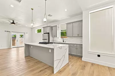 4217 Hare Street #B, Houston, TX 77020 - Photo 9