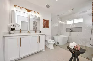 2318 Hialeah Dr, Houston, TX 77018 - Photo 3