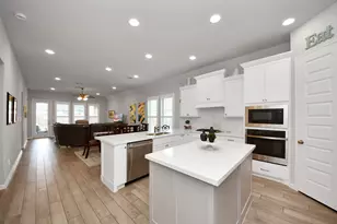 5043 Country Mdws Trl, Iowa Colony, TX 77583 - Photo 7