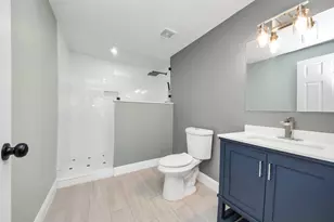 7135 Cayton St, Houston, TX 77061 - Photo 17