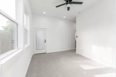 8502 Safeguard Street #B, Houston, TX 77051 - Photo 17