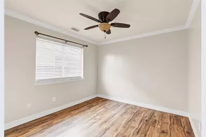 12407 Clara Hills Lane, Houston, TX 77044 - Photo 27