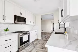 12407 Clara Hills Ln, Houston, TX 77044 - Photo 15