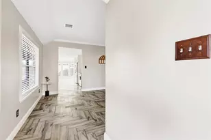 12407 Clara Hills Ln, Houston, TX 77044 - Photo 9