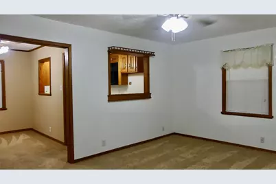 801 19th Avenue N, Texas City, TX 77590 - Photo 5