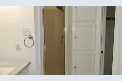 801 19th Avenue N, Texas City, TX 77590 - Photo 15