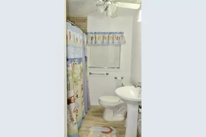 801 19th Avenue N, Texas City, TX 77590 - Photo 21