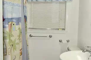 801 19th Ave N, Texas City, TX 77590 - Photo 21