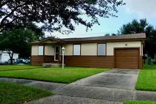 801 19th Ave N, Texas City, TX 77590 - Photo 27