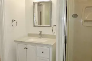 801 19th Ave N, Texas City, TX 77590 - Photo 13