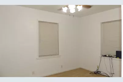 801 19th Avenue N, Texas City, TX 77590 - Photo 17