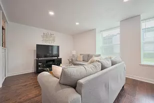 10174 Beekman Pl Dr, Houston, TX 77043 - Photo 5