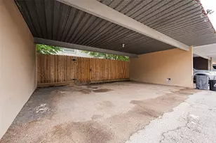 10174 Beekman Pl Dr, Houston, TX 77043 - Photo 27