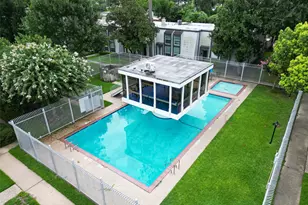 10174 Beekman Pl Dr, Houston, TX 77043 - Photo 33