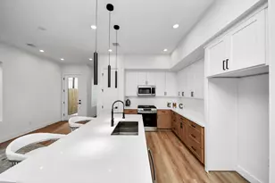 505 Middle St, Houston, TX 77003 - Photo 9