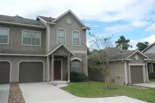 44 Woodland Hills Dr, Conroe, TX 77303 - Photo 1