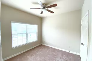 44 Woodland Hills Dr, Conroe, TX 77303 - Photo 9