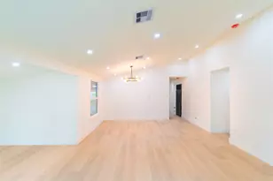 15411 Sierra Valle Dr, Houston, TX 77083 - Photo 7