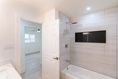 15411 Sierra Valle Drive, Houston, TX 77083 - Photo 23