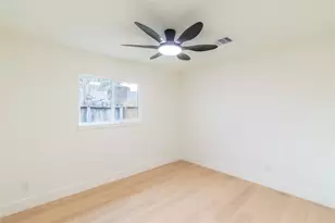 15411 Sierra Valle Dr, Houston, TX 77083 - Photo 25