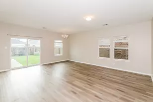 8119 Almera Falls Dr, Cypress, TX 77433 - Photo 3