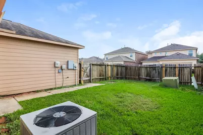 8119 Almera Falls Drive, Cypress, TX 77433 - Photo 15