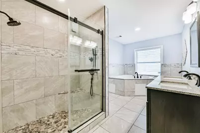 9101 Lazy Lane, Hitchcock, TX 77563 - Photo 13